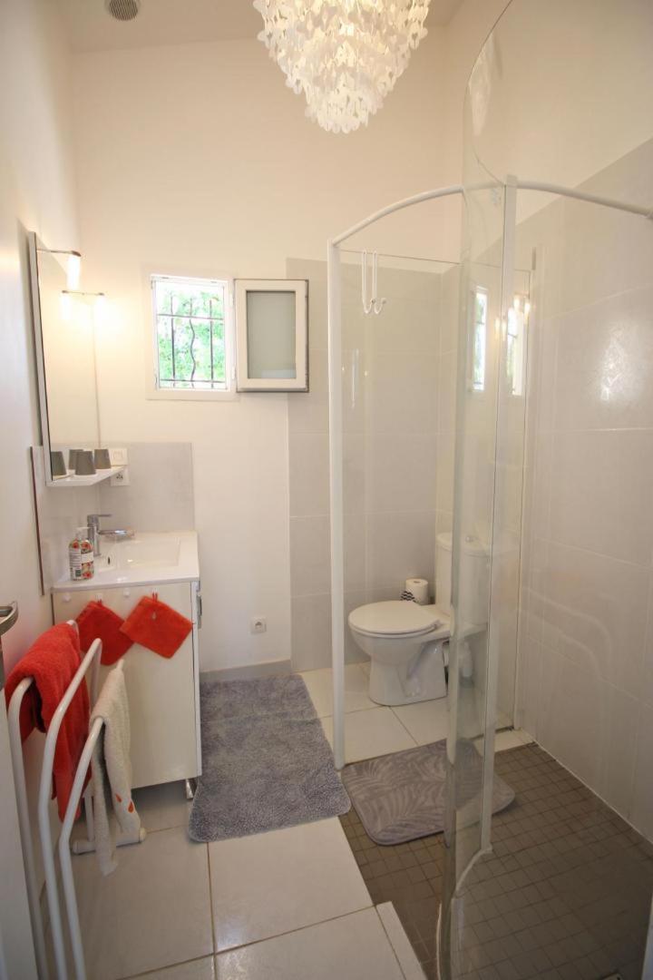 Les Carpes A Limoges Bed & Breakfast Exterior photo